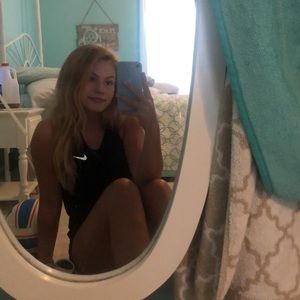 Meet your Posher, Marina